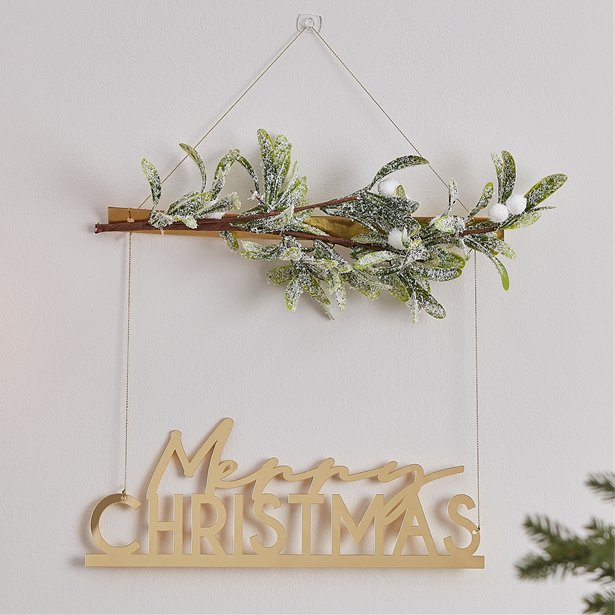 Gold Acrylic Merry Christmas Wreath with Mistletoe